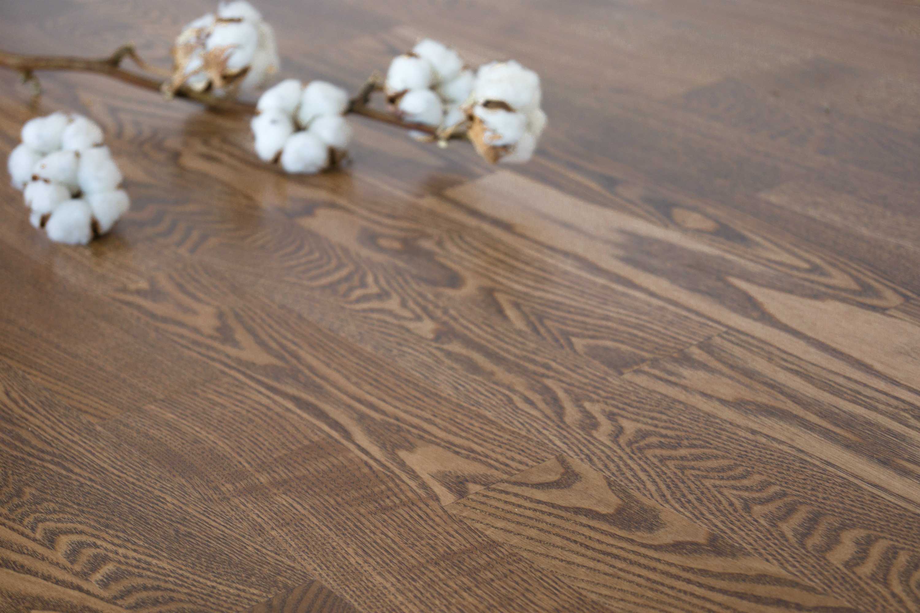 Паркетная доска Amber Wood Ретро Ясень светлый орех Паркетная доска Amber Wood Ретро Ясень светлый орех